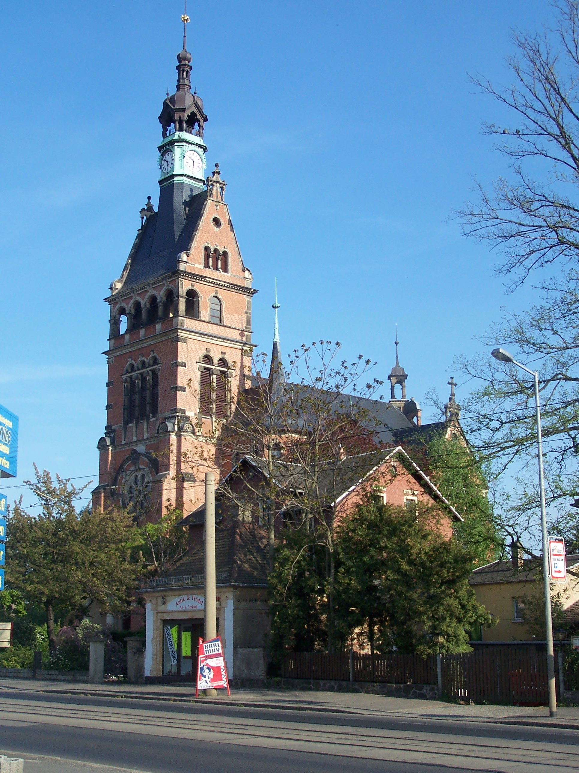 Radebeul Lutherkirche4.jpg