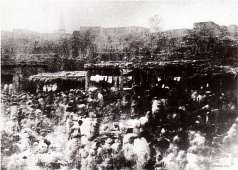 Markt in Harar 1883.jpg